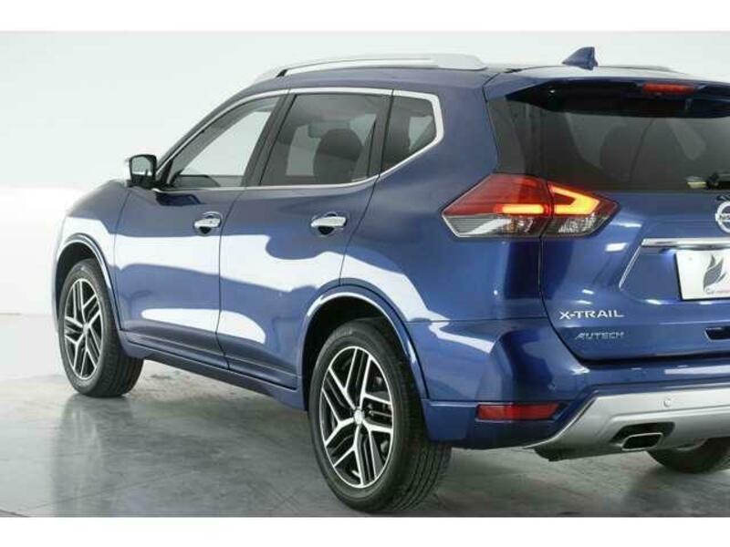 X-TRAIL-7