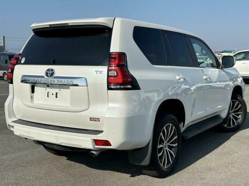 LAND CRUISER PRADO-1