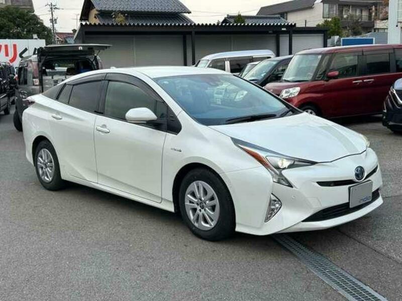 PRIUS-7