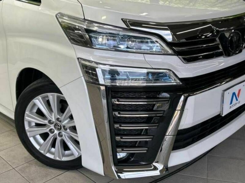 VELLFIRE-13