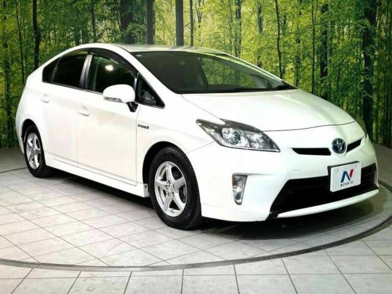 PRIUS-16