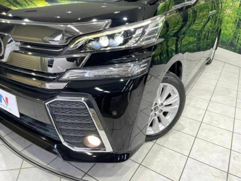 VELLFIRE-13