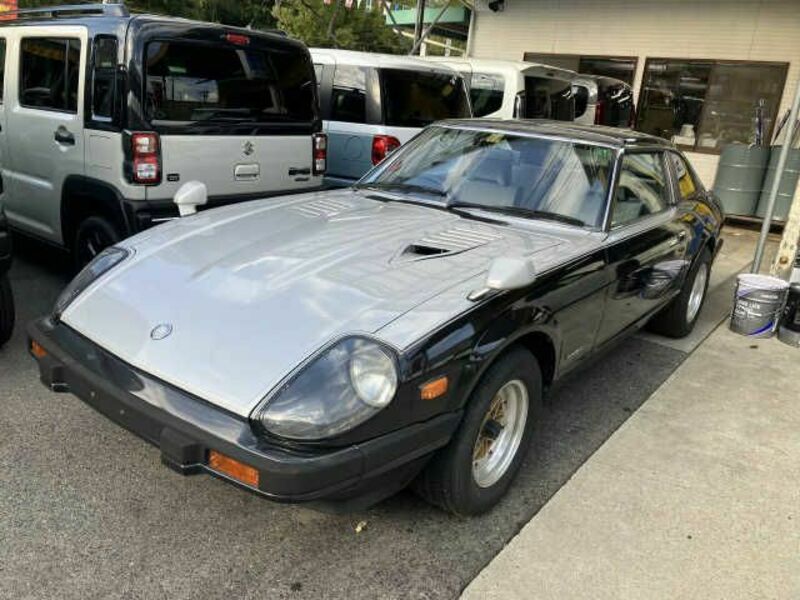 NISSAN　FAIRLADY Z