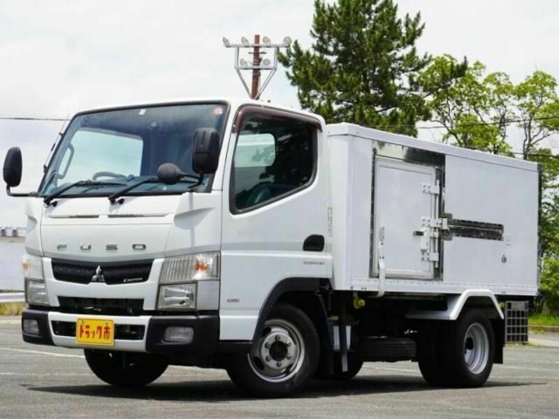 MITSUBISHI　CANTER