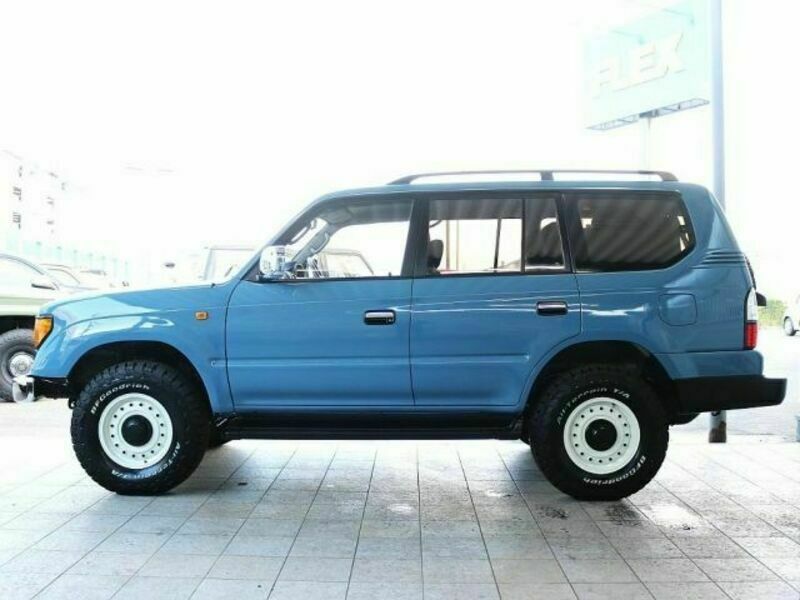 LAND CRUISER PRADO-5