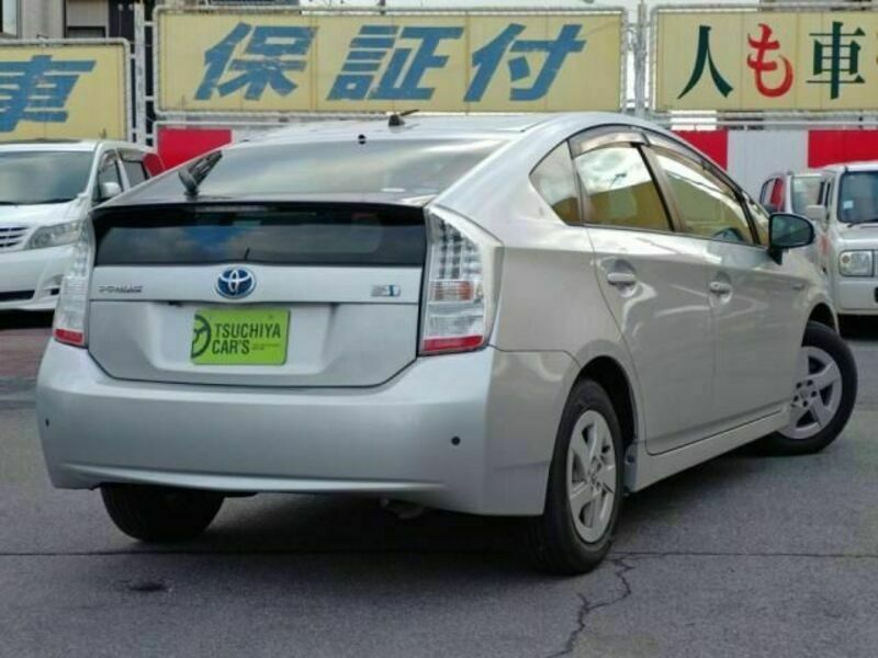 PRIUS-1