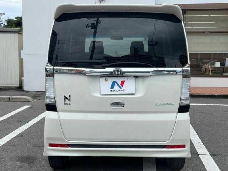 N BOX CUSTOM-15