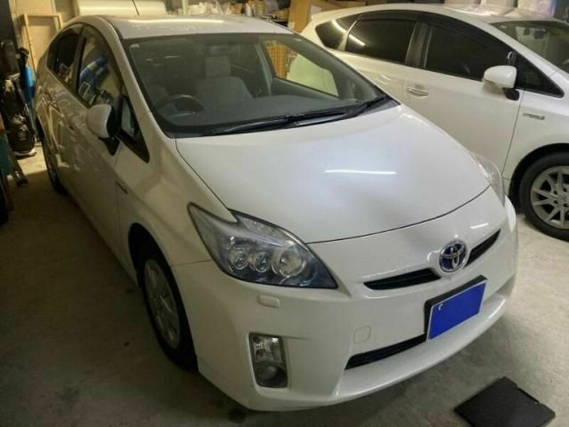 PRIUS-1