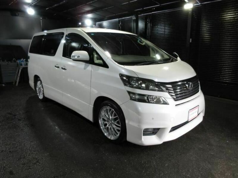 VELLFIRE-10