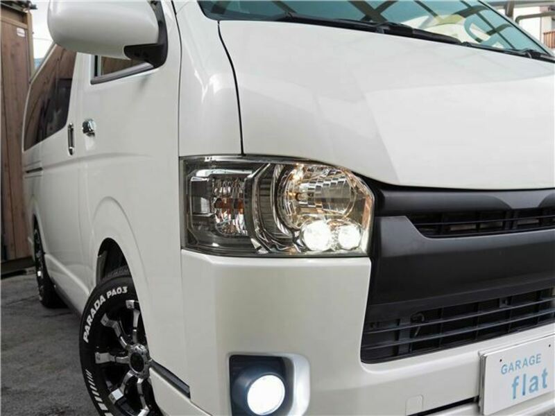 HIACE-10