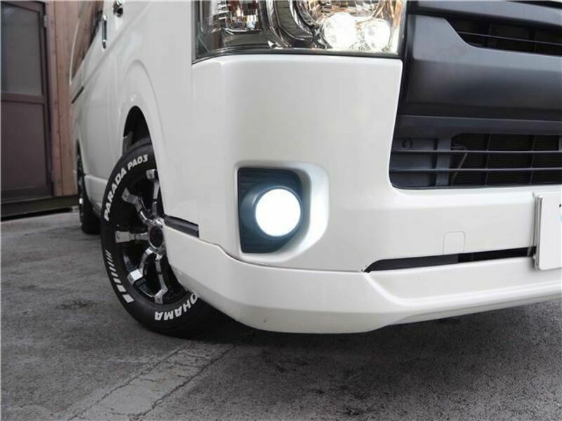 HIACE-11