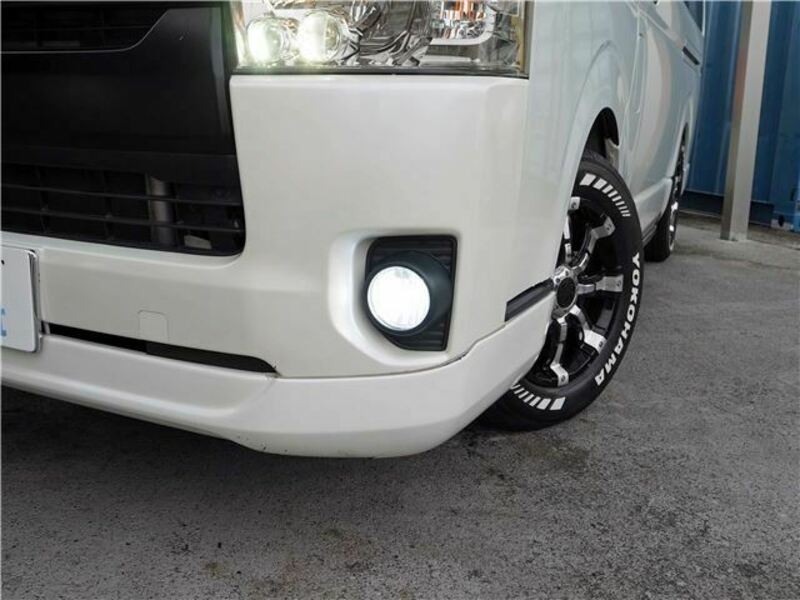 HIACE-12