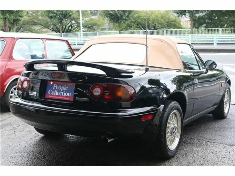 EUNOS ROADSTER-1