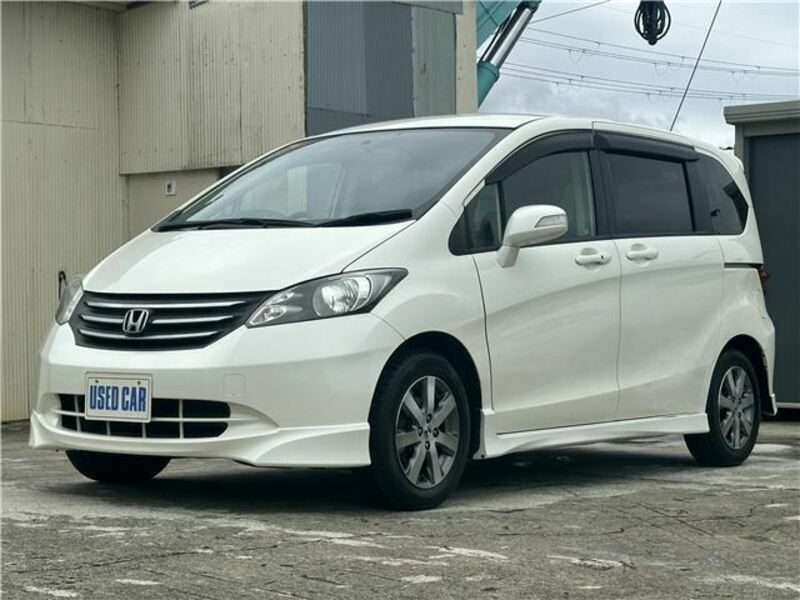 HONDA　FREED