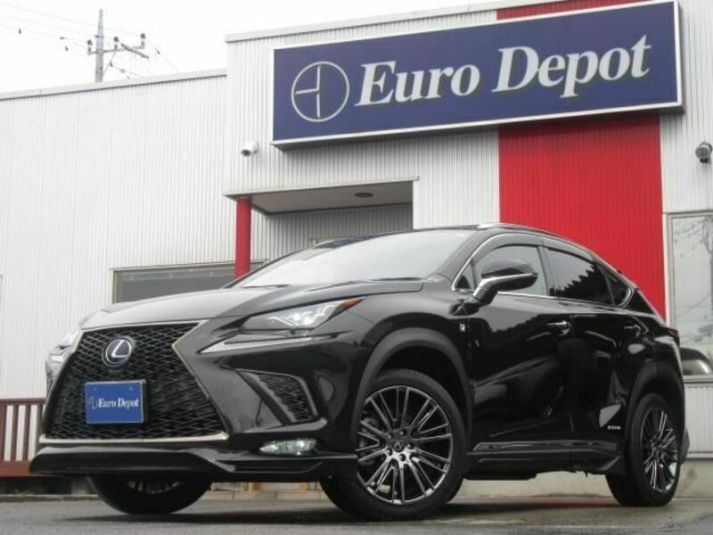 LEXUS　NX