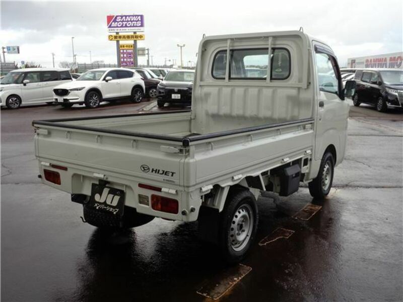 HIJET TRUCK-1