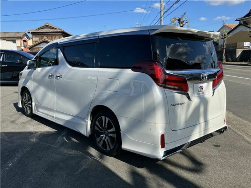 ALPHARD-1