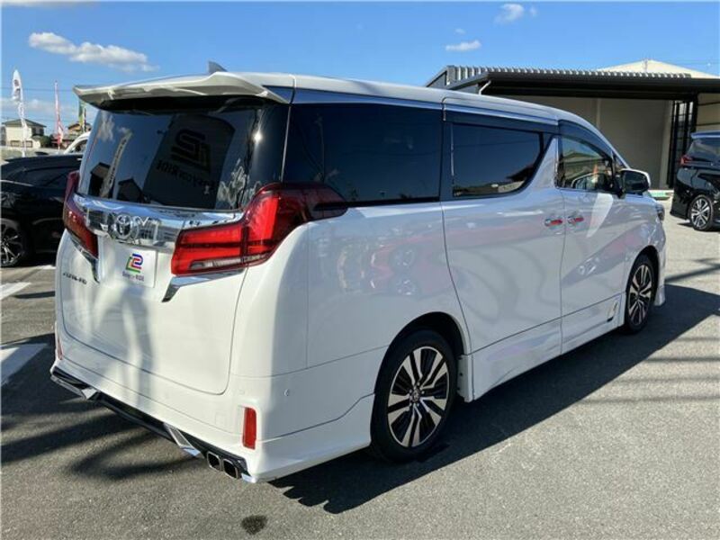 ALPHARD-7