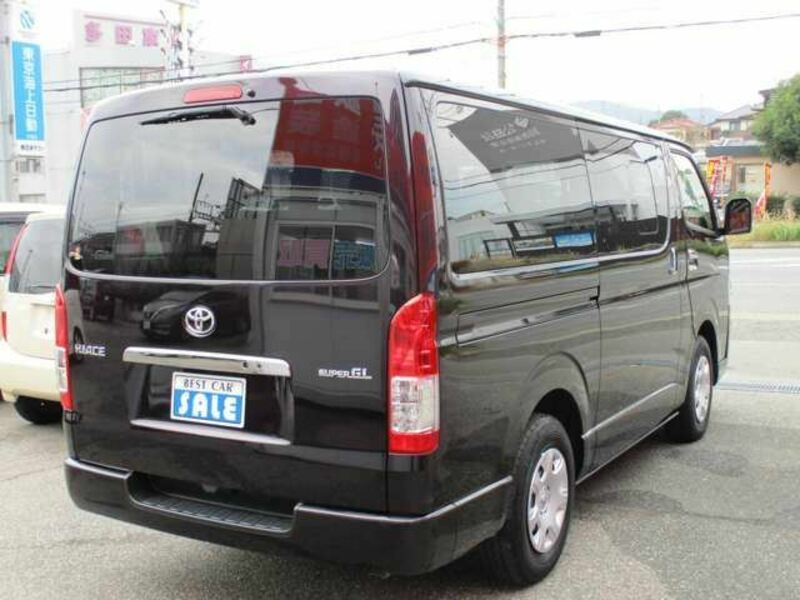 HIACE VAN-6