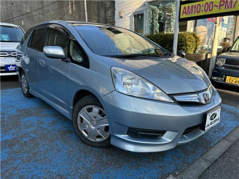 HONDA　FIT SHUTTLE