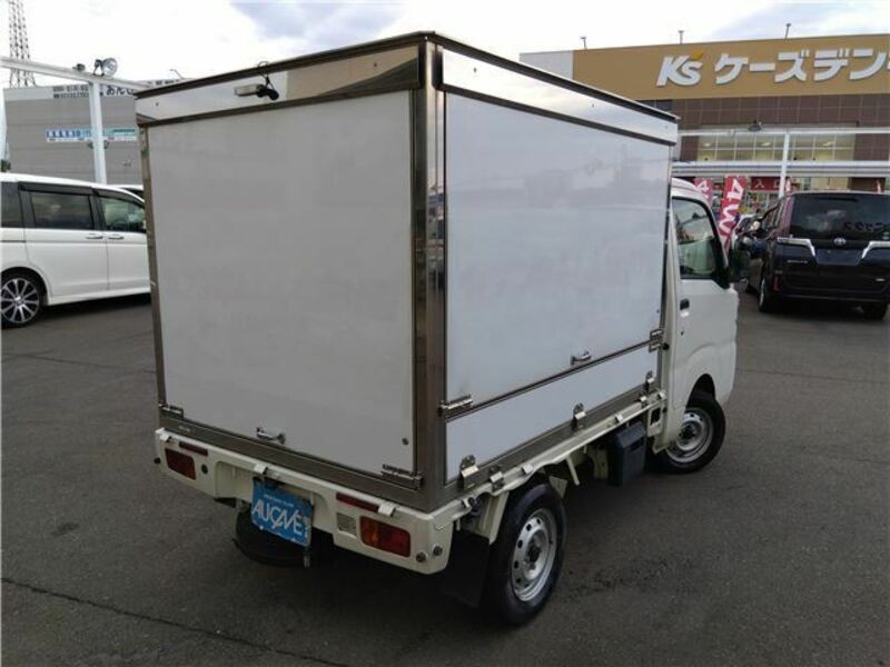 HIJET TRUCK-1