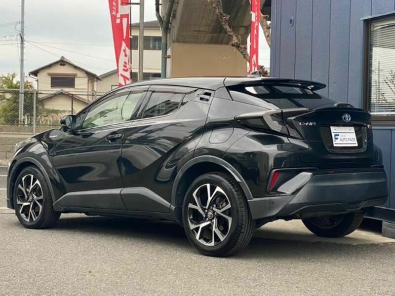 C-HR-6