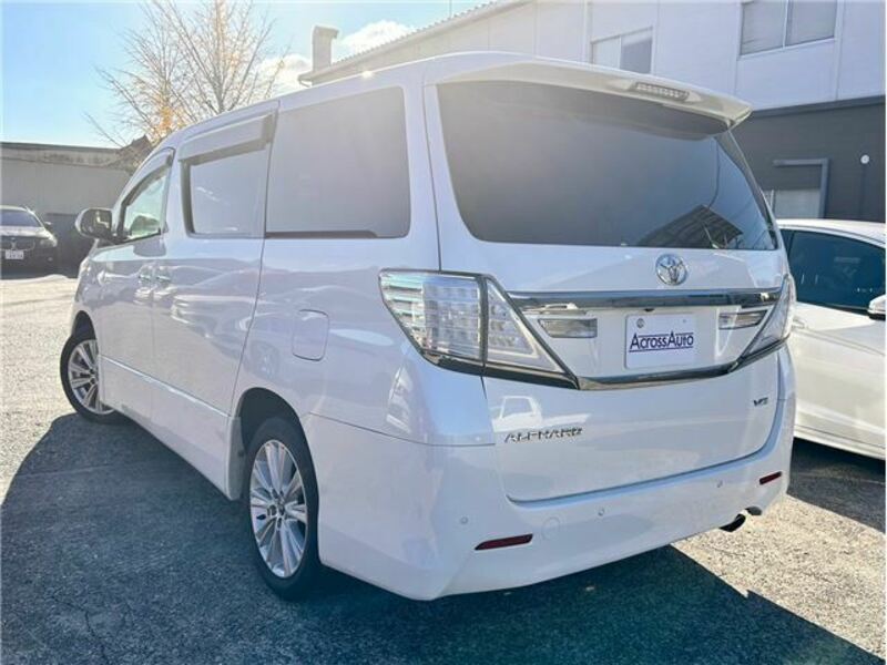 ALPHARD-1