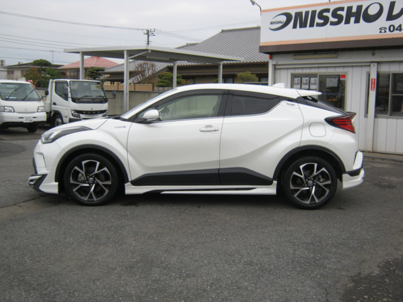 C-HR-4