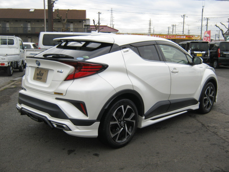 C-HR-6