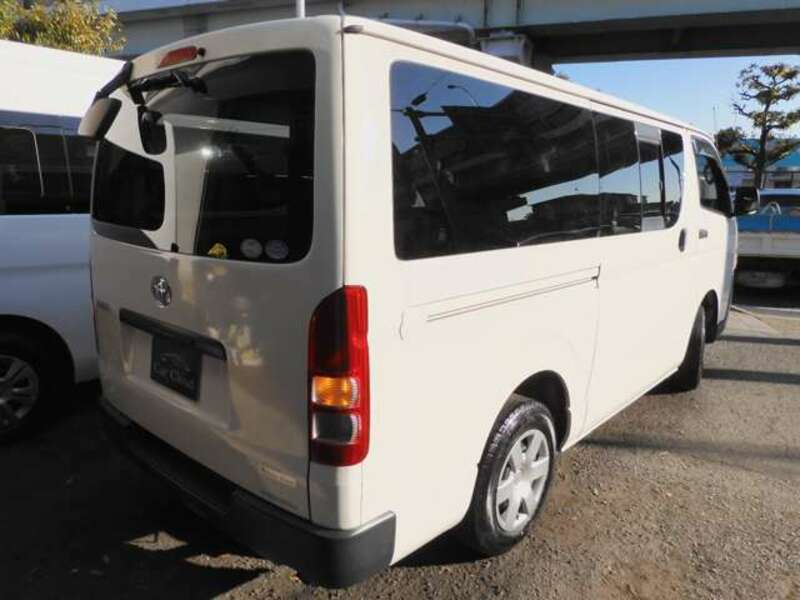 HIACE VAN-6