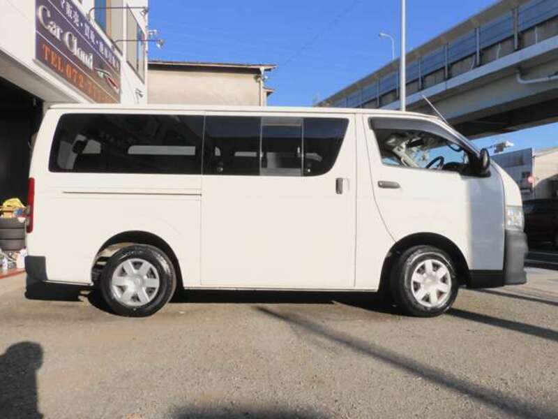 HIACE VAN-3