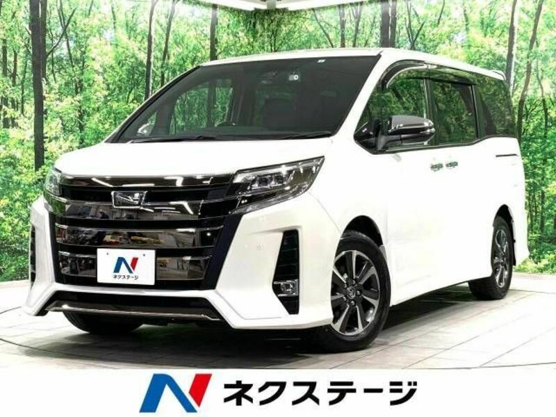 TOYOTA　NOAH