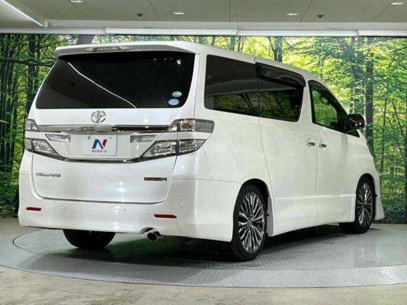 VELLFIRE-18