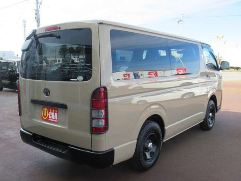 HIACE VAN-6