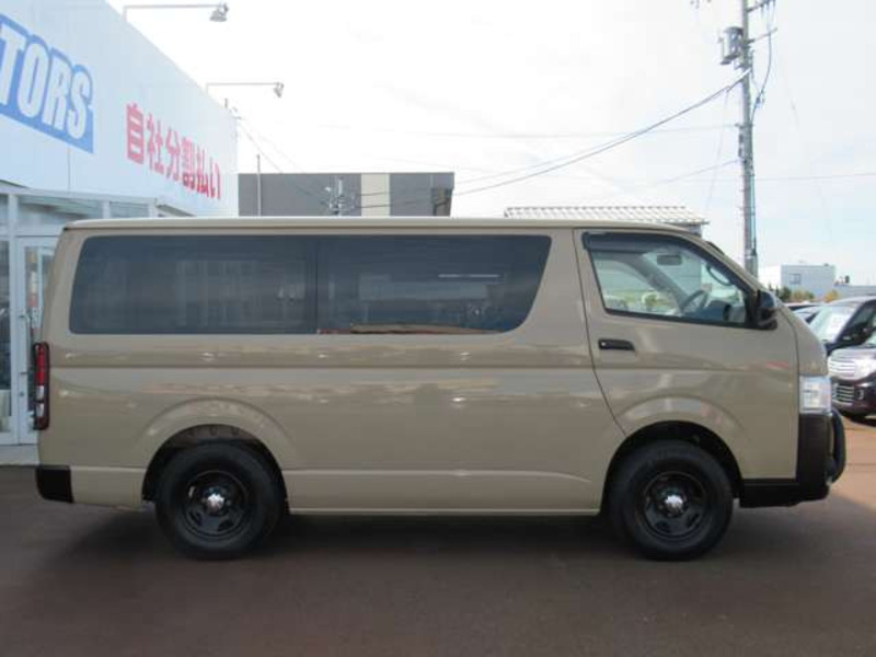 HIACE VAN-7