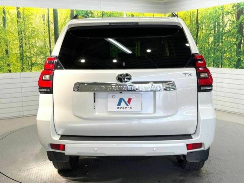 LAND CRUISER PRADO-16