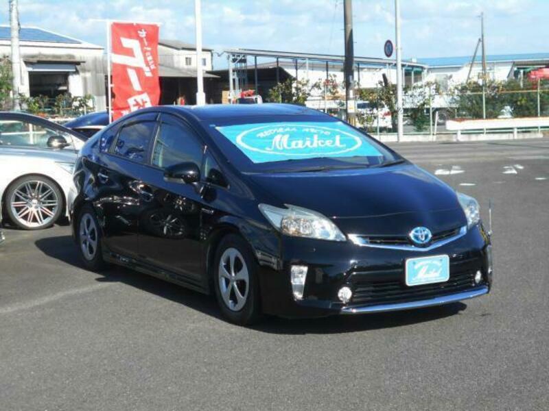 PRIUS-11