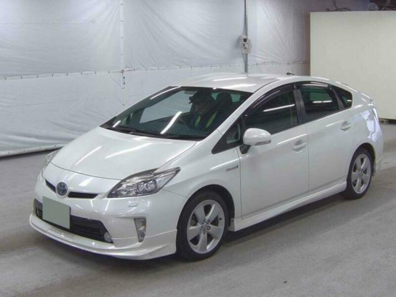 PRIUS-3