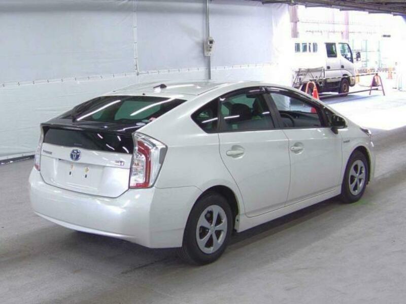 PRIUS-5