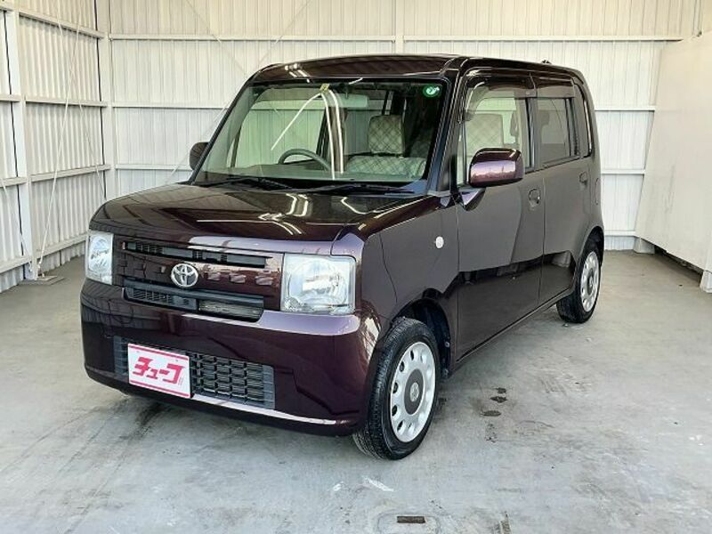 TOYOTA　PIXIS SPACE