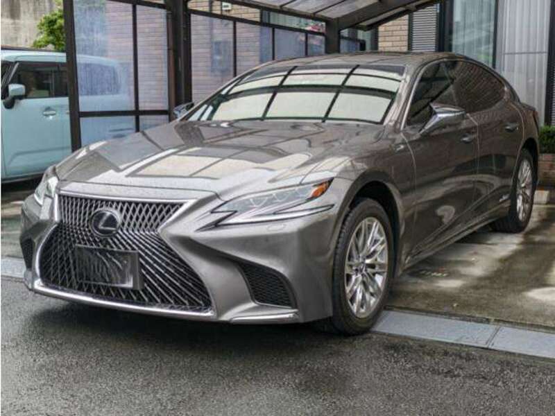 LEXUS　LS