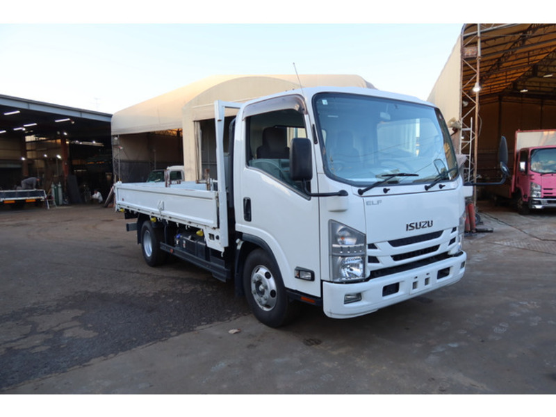 ISUZU　ELF