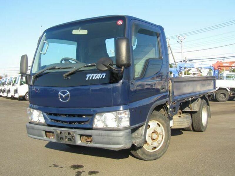 MAZDA　TITAN