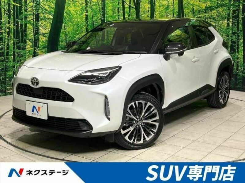 TOYOTA　YARIS CROSS