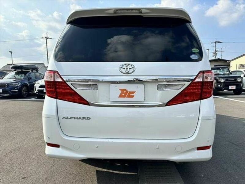 ALPHARD-13