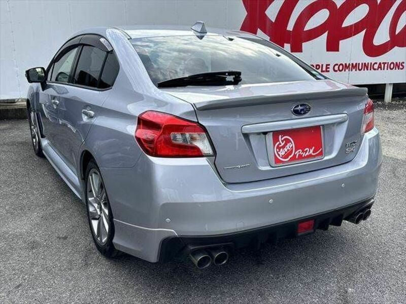 WRX S4-17