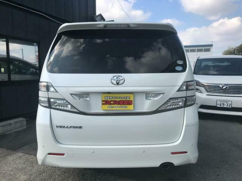 VELLFIRE-10