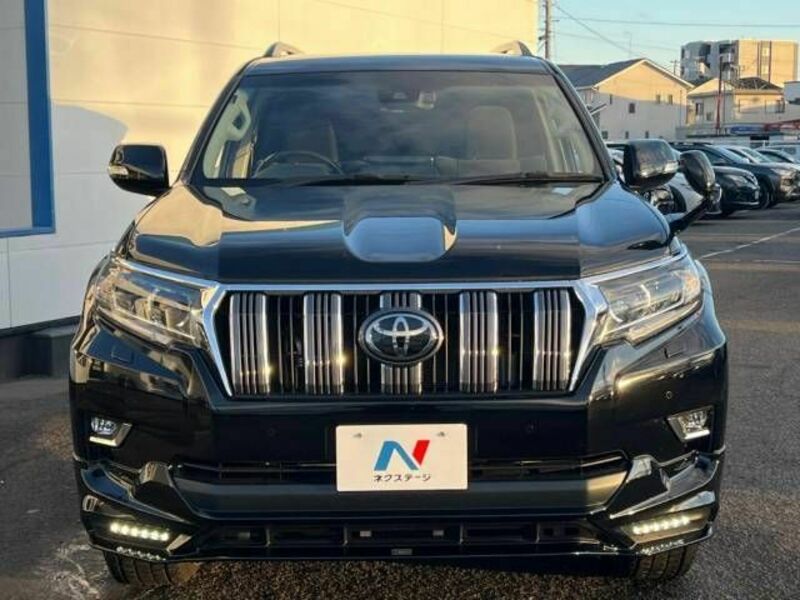 LAND CRUISER PRADO-14