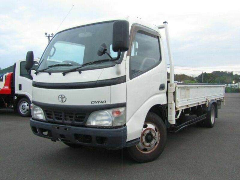 TOYOTA　DYNA