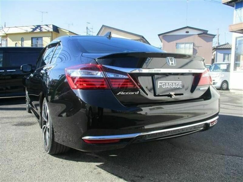 ACCORD HYBRID-4